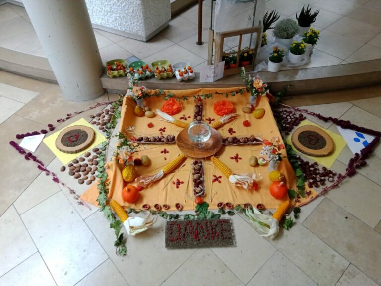 Erntedankteppich in St. Anna
